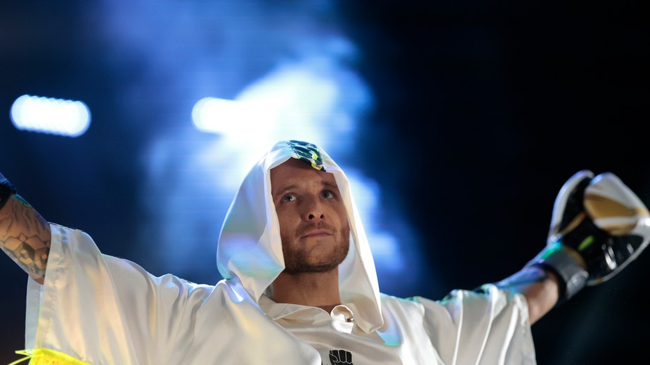 Felháborodtak a nézők Istenes Bence és Rácz Jenő boxmeccse után