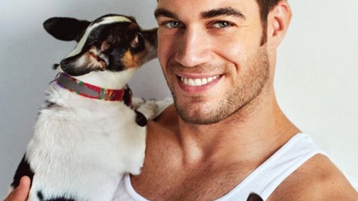 Íme a világ legsármosabb állatorvosa!