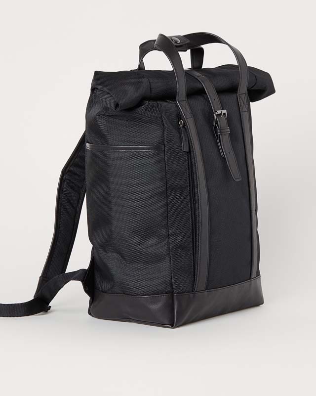 H&M praktikus hátizsák 9495 Ft