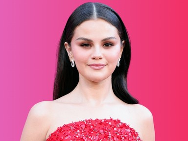 Selena Gomez káprázatosan szép ruhában vonult végig a vörös szőnyegen, királynőként tündökölt a színésznő