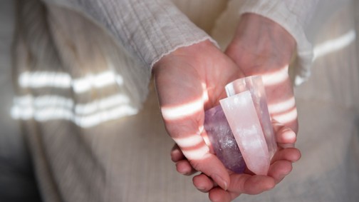 Így használd a rózsakvarcodat