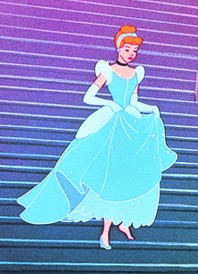 Hamupipőke elsiet a bálból 1950-ben