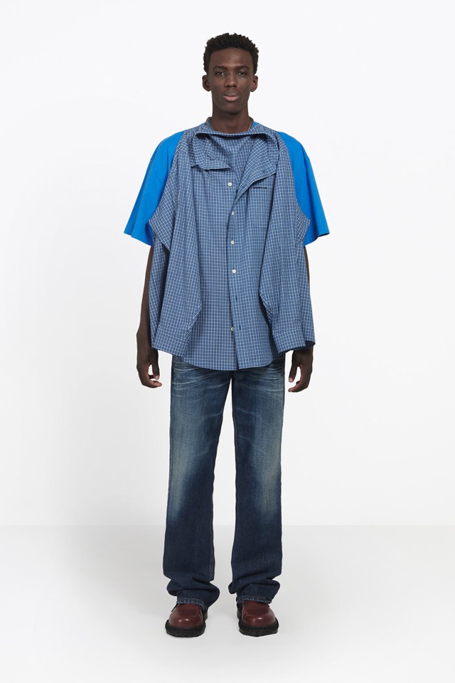 A Balenciaga megint tervezett egy totál idiótaságot