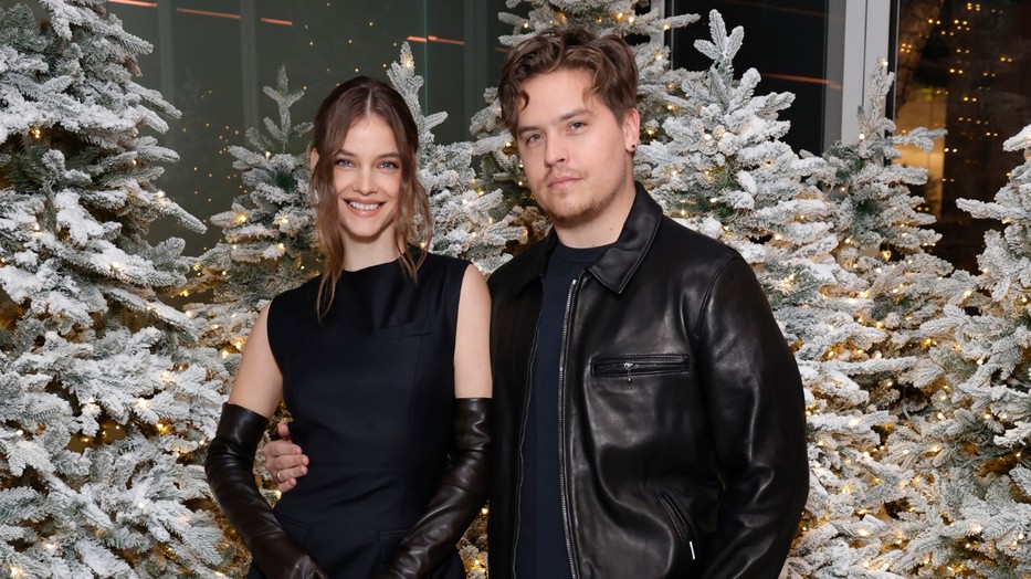 Palvin Barbara és Dylan Sprouse egy nem mindennapi helyre szervezték legutóbbi randijukat