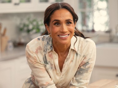 Elolvadunk! Meghan Markle soha nem látott apa-lánya fotót osztott meg Harry hercegről és Lilibet hercegnőről