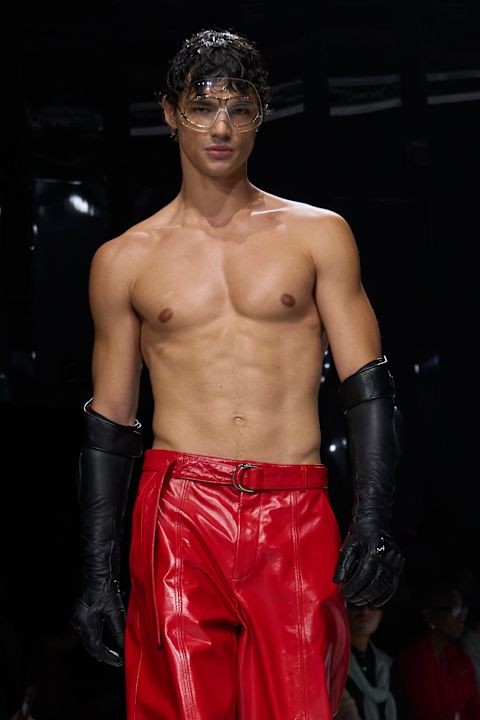 Ferrari 2024 tavasz-nyár