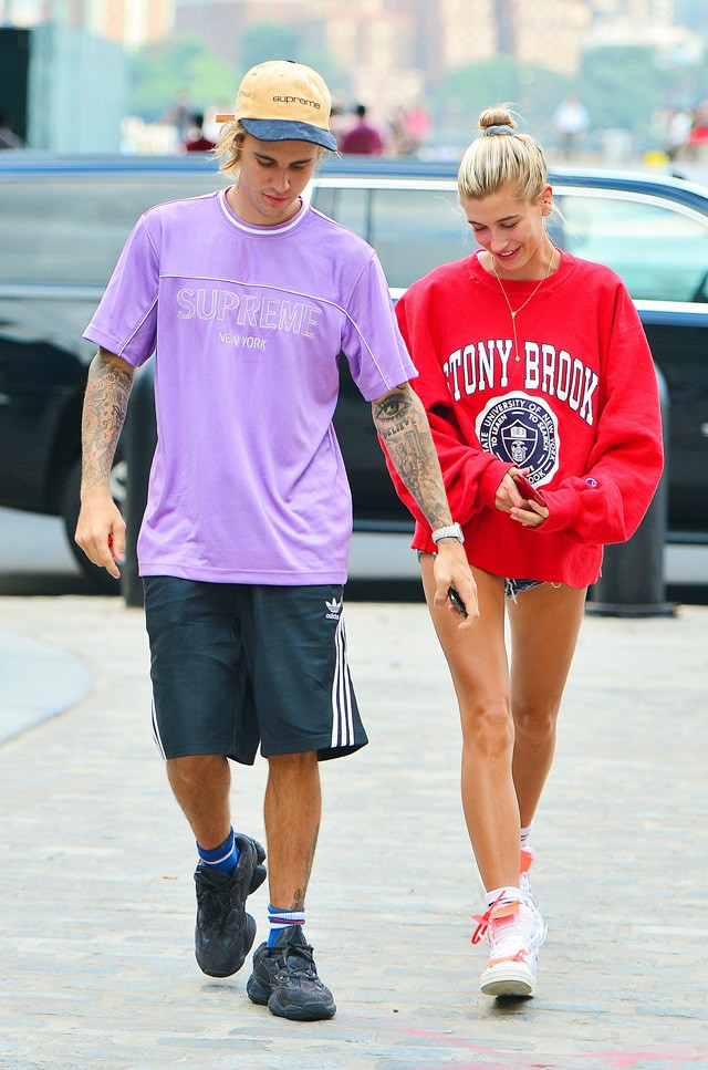 Hailey Baldwin és Justin Bieber
