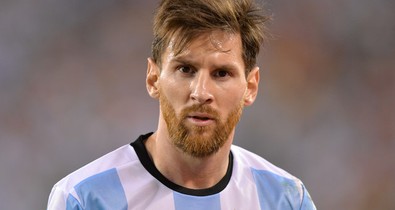 Frizura ilyen vitát még váltott ki! Ez az év szőkítése