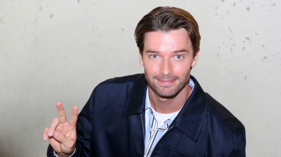 Patrick Schwarzenegger pucérra vetkőzött