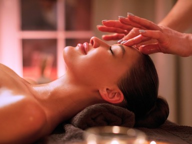 Ajándékozz élményt karácsonyra! Ezekkel az arckezelésekkel nem tudsz melléfogni