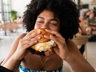 5 élelmiszer, ami károsíthatja az agyműködésedet a neurológus szerint
