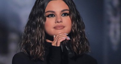 Selena Gomez pánikrohamot kapott az AMA díjátadó előtt