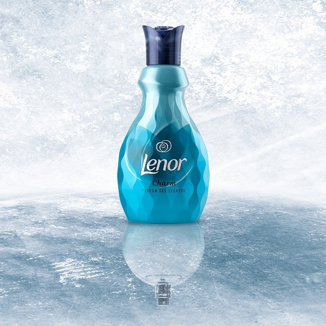 Gyorsan elillan a parfümöd illata? Ezzel a trükkel egész nap illatozhatsz!