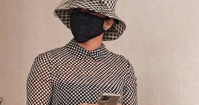 Jennifer Lopez teljes inkognitóban ebben a Dior szettben