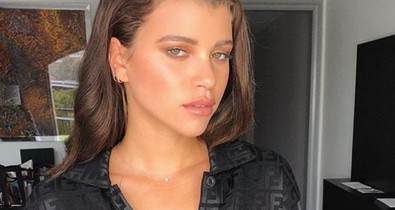 Sofia Richie Kardashian feneket növesztett, hogy hasonlítson pasija exére?