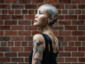 A többezer éves tetoválóművészet, ami aranykorát éli: ismerd meg a handpoke-ot