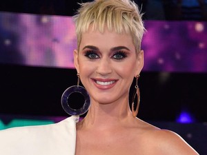 Katy Perry olyan szívmelengető dolgot tett, hogy megkönnyeztük!