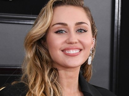 Miley Cyrus-nak van egy biztos tippje a szakítás feldolgozására