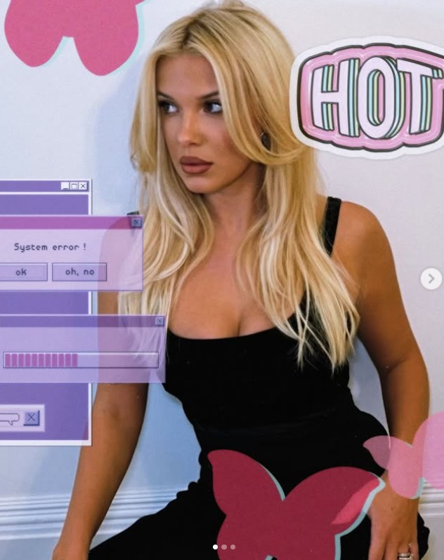 Neked hogy tetszik az új hajszíne?