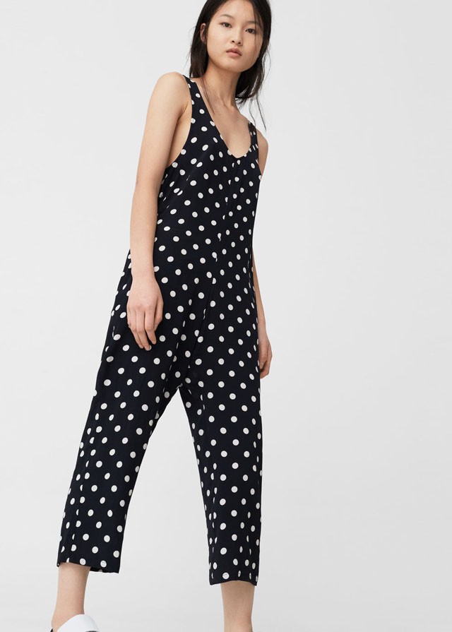 Pöttyös overál MANGO 9995 Ft- mango.com