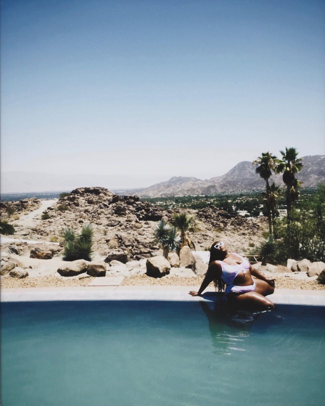 Pálmafák, medence, Lizzo nagyban nyomta!