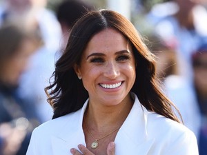 Meghan Markle elsöprő visszatérése: két év után hófehérben tért vissza Európába a kiugrott hercegné