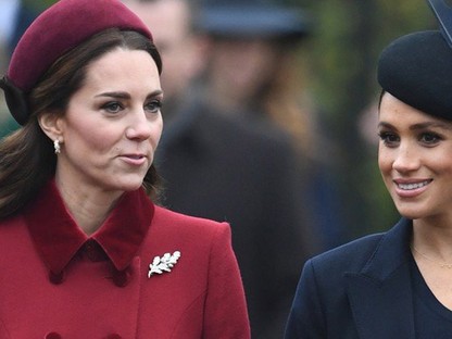 Meghan Markle visszafogott, Katalin pedig egy csoda volt a karácsonyi misén