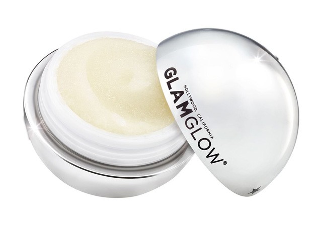 Folyton cserepesek az ajkaid? Ezekkel a termékekkel rendbe hozhatod!