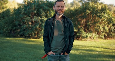 A Szimpla Kert, az Agri Kulti és a Funky Forest után a könyves szakmában is megveti a lábát Bertényi Gábor