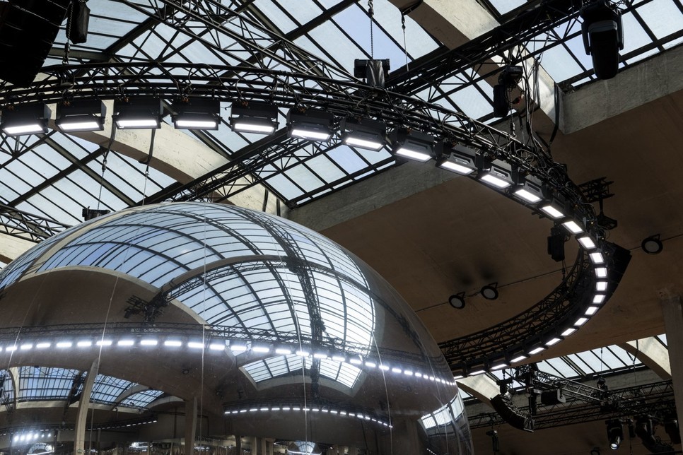 Bureau Betak, Off-White™ AW23, Tennis Club de Paris