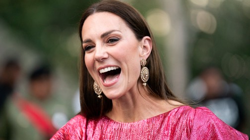 Katalin hercegné nem tud hibázni: vibráló pink estélyibe bújt