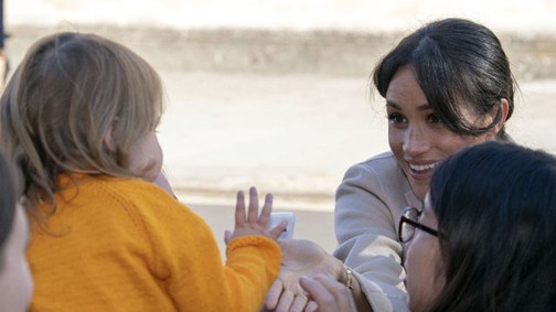 A 6 éves fiú már az interneten árulja azt a nyakláncot, amit Meghan Markle-nek is adott