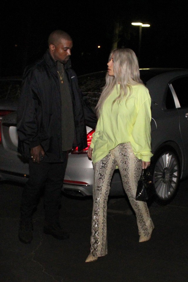 Kim Kardashian Kanye Westr