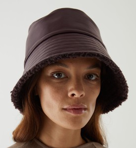 Kifordítható bőr COS 115 euró