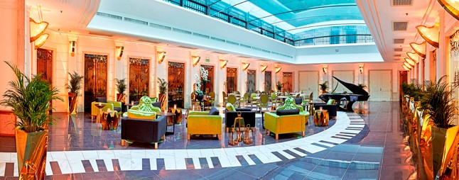 Nagyvilági ritmus budapesti miliőben