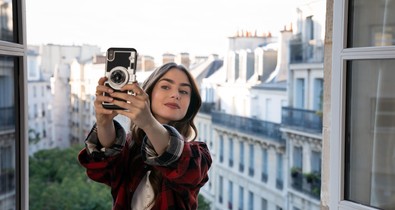 Ennyi volt: kiszállt az Emily Párizsban egyik legfontosabb szereplője