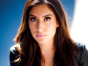 Miért olyan dögös Jessica Alba, Khloé Kardashian és Zooey Deschanel haja?