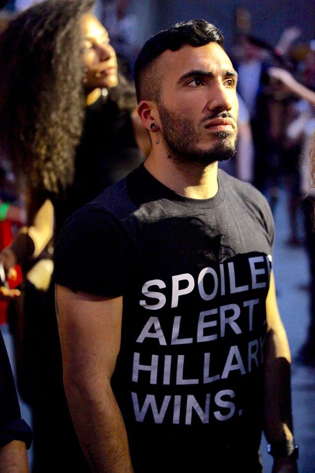 Hilary Clinton, Diane Von Fürstenberg, politika, amerikai választások, Diane von Furstenberg, Cindi Leive, Glamour, amerikai, póló, tshirt, üvegplafon, női egyenjogúság, nők, vezető pozíció, kampány, elnökválasztás