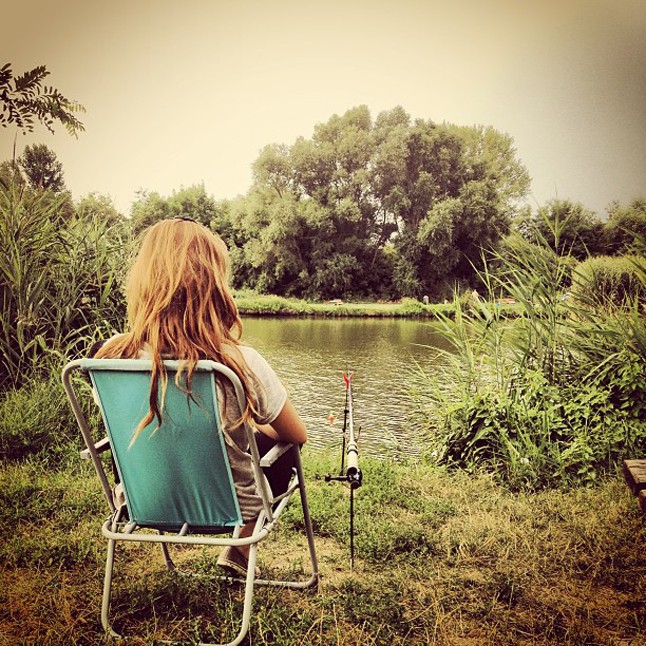 Megosztjuk veletek Palvin Barbara egyik, számunkra eddig titkos passzióját - horgászás. 