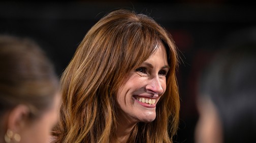 Micsoda nő! Julia Roberts elképesztően rövid szettben lépett a vörös szőnyegre