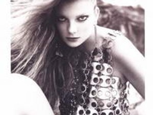 Enikő diktálja a tempót!