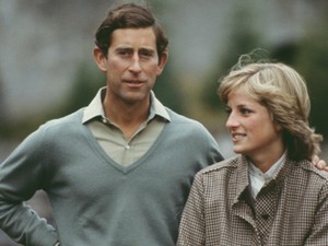 Károly herceget a világ előtt alázta meg egykori barátnője, ezután kerülhetett képbe Diana hercegné