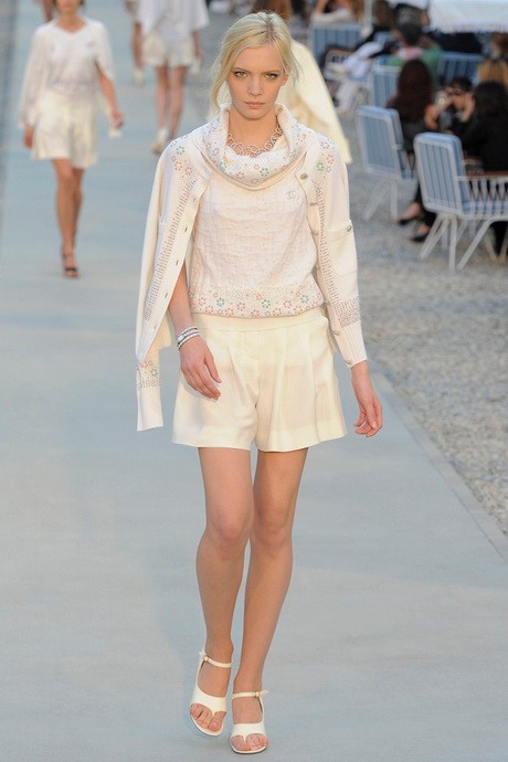 Srej Zsófi a Chanel Cruise show-n
