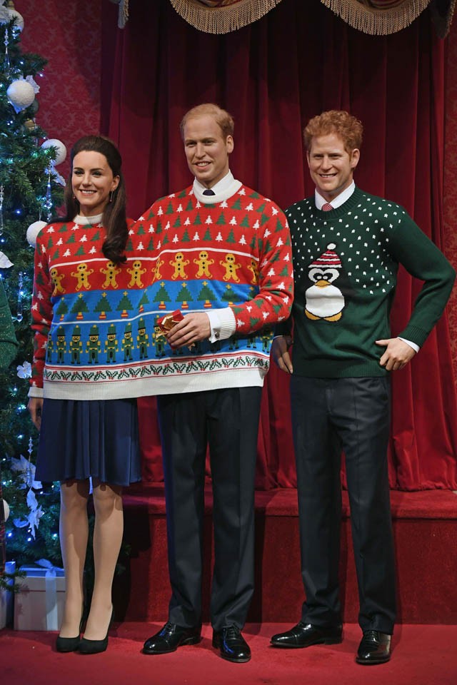Kate Middleton, Vilmos, Harry ronda karácsonyi pulcsiban