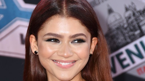 Zendaya villantja a legtökéletesebb utcai szetteket most