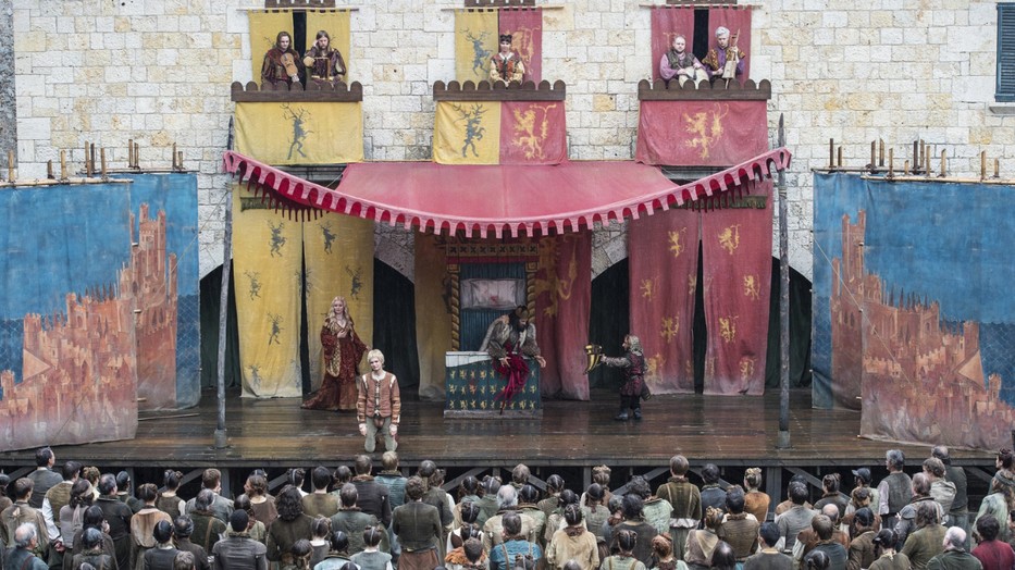 Elhunyt a Trónok harca sztárja