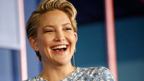 Első képek: Kate Hudson megmutatta újszülött kislányát