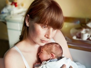 Magányosak a magyar édesanyák, ezen változtatna az Önfejlesztő Anyák Közössége