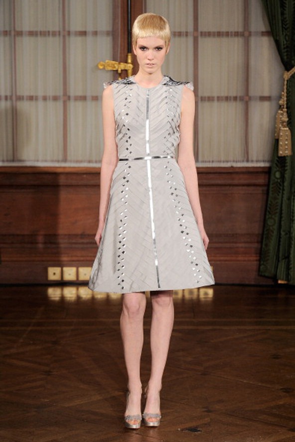 Pampuk Tímea - Oscar Carvallo Haute Couture show