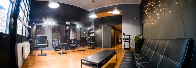 A hely, ahol tényleg a vendég van középpontban: új hajszalon nyílt a belvárosban!